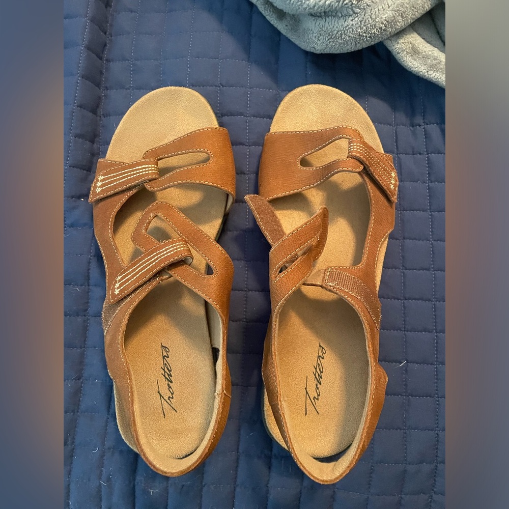 Women’s Trotters Sandals - 10W